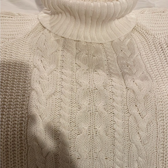 Women Gap Sweater size M EUC - Picture 3 of 3